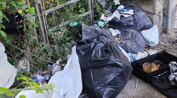 Degrado in via Principessa Sichelgaita, Pessolano (Oltre): “Telecamere e più controlli contro l’abbandono dei rifiuti”