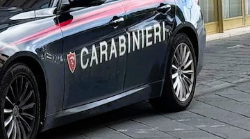 Furti di rame e componenti elettriche nel salernitano: due arresti, un ricercato