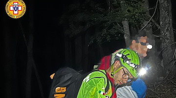 Monte Cervati, recuperati nella notte due escursionisti dispersi in zona impervia