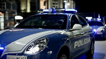 Salerno, colpisce uomo alla testa con uno sgabello durante una lite: denunciato per lesioni gravi