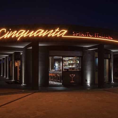A Pagani apre il cocktail bar “Cinquanta - Spirito Italiano”