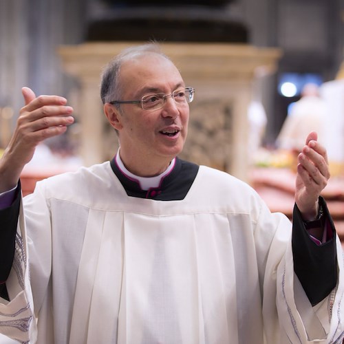 A Salerno il concerto meditato “Maria tra Vangeli, musica e letteratura” con Monsignor Frisina 