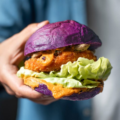 Apre a Napoli format "Bionic Burger": parola d'ordine sostenibilità 