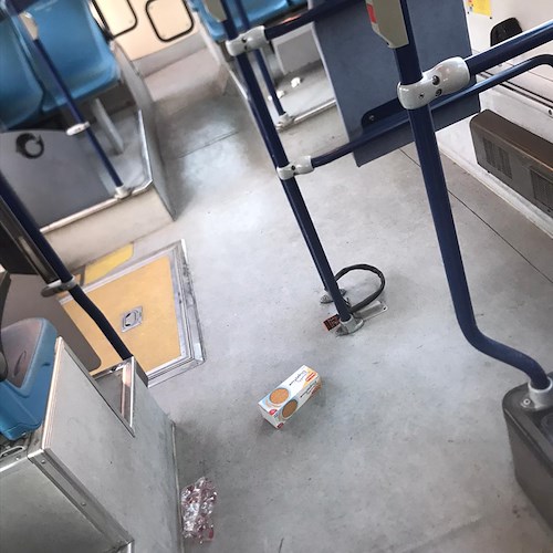 Busitalia: siringhe e rifiuti sulla linea Salerno-Pompei, autisti chiedono tutele /FOTO