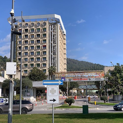Dipendenti comunali aggrediti a Salerno, uno finisce in ospedale. La rabbia della CISL FP 