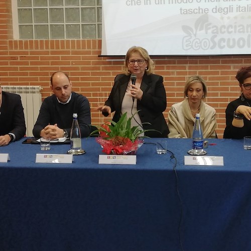 EcoScuola, convegno di presentazione del progetto all'Istituto di Istruzione Superiore "Enzo Ferrari" di Battipaglia