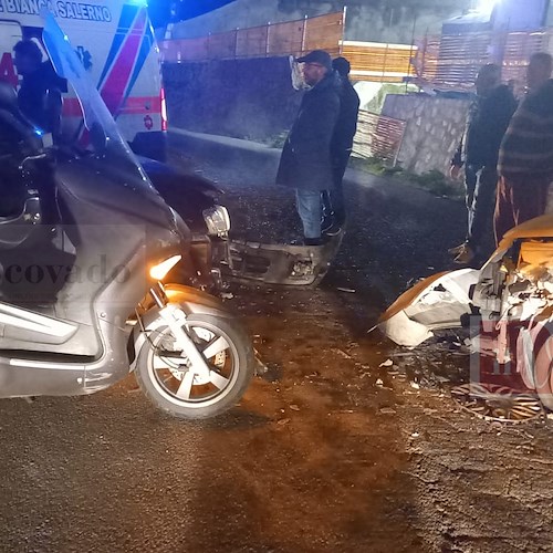 Incidente sul Viadotto Gatto a Salerno. Neonata trasportata in ospedale /foto