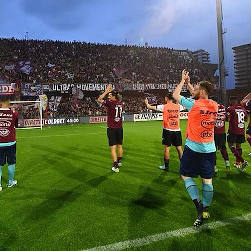 La Salernitana sfida l'Udinese per la salvezza, tifosi e Comune spingono per aprire Curva Nord