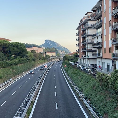 Lavori A3: chiusure notturne tratto Salerno-Cava de' Tirreni ed entrata svincolo di Vietri sul Mare 