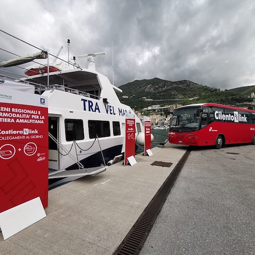 “Leisure Costiera Amalfitana”, da Trenitalia e Regione una promozione per i collegamenti integrati (treno+nave)