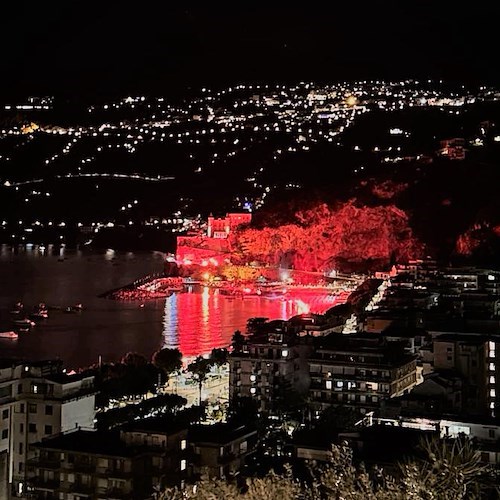 Maiori si tinge di “granata” per festeggiare i 104 anni della Salernitana /FOTO e VIDEO