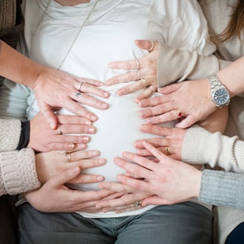 Maternità surrogata: i confini etico-morali, legali e scientifici