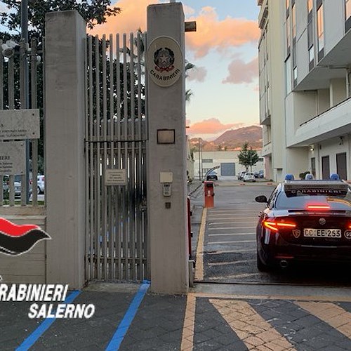 Non si ferma all’alt dei Carabinieri e si dà alla fuga in moto: arrestato uomo a Salerno
