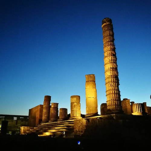 Pompei, riprendono le passeggiate notturne al parco archeologico 