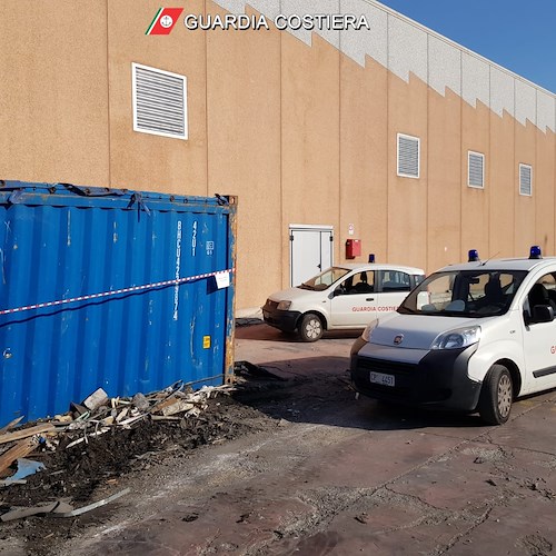 Porto di Salerno: sequestrate oltre 200 tonnellate di rifiuti nascoste nei container