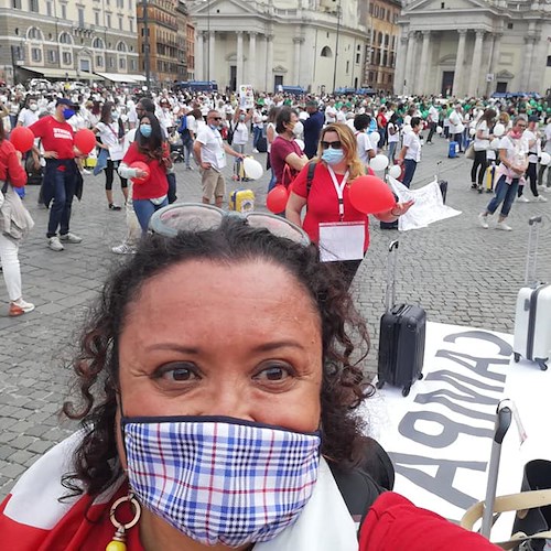 Roma, gli agenti di viaggio scendono in piazza: presenti anche salernitani [FOTO-VIDEO]
