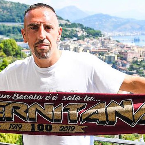 Salernitana, paura per Ribery: incidente stradale e trauma cranico per il campione francese 