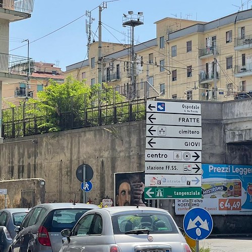 Salerno, calcinacci giù dal ponte: messo in sicurezza sottopasso a Torrione