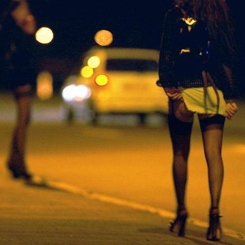Salerno, contrasto alla prostituzione: arresta 25enne nigeriana per tentato omicidio 
