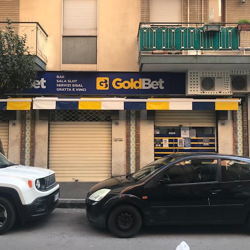 Salerno, furto alla GoldBet : colpo da 60mila euro