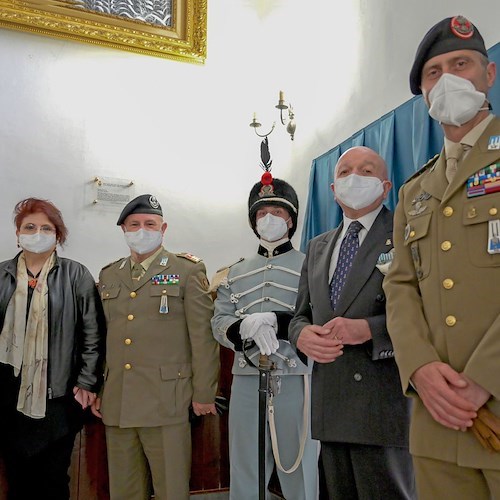 Salerno, la reliquia di San Giorgio Martire arriva alla Caserma D'Avossa /FOTO