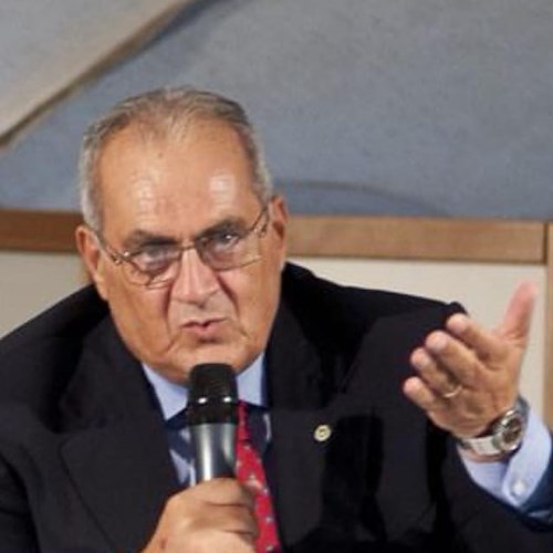 Salerno piange il professore Giuseppe Cacciatore, fu componente del Cdi della Fondazione Ravello 