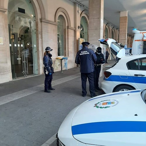 Salerno, Sindacato CSA: «Tamponi agli agenti di Polizia municipale»