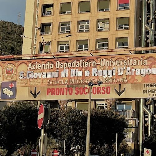 Servizio di pronta disponibilità al Pronto soccorso dell'ospedale di Salerno, Fials denuncia «utilizzo improprio»