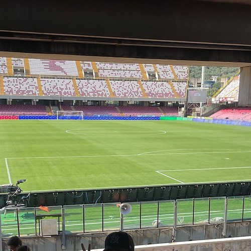 Stadio Arechi, al via i lavori per l’installazione di sei nuovi tornelli in Curva Nord