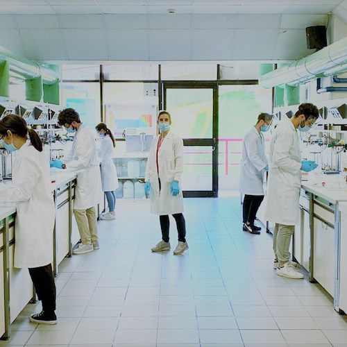 UNISA ricomincia dai laboratori di Farmacia e Chimica