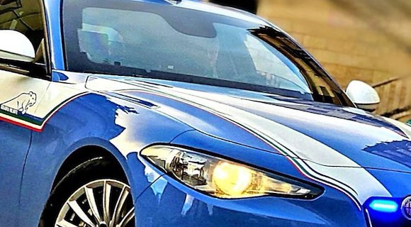 Nocera Inferiore, arrestati padre e figlio per detenzione ai fini di spaccio
