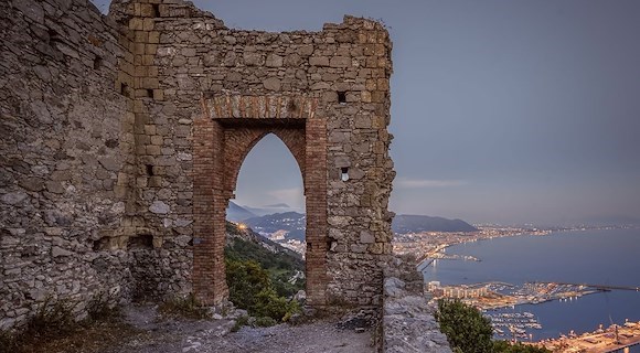 Salerno, la chiesa incompiuta di Saragnano: lo scatto di Carlo de Felice